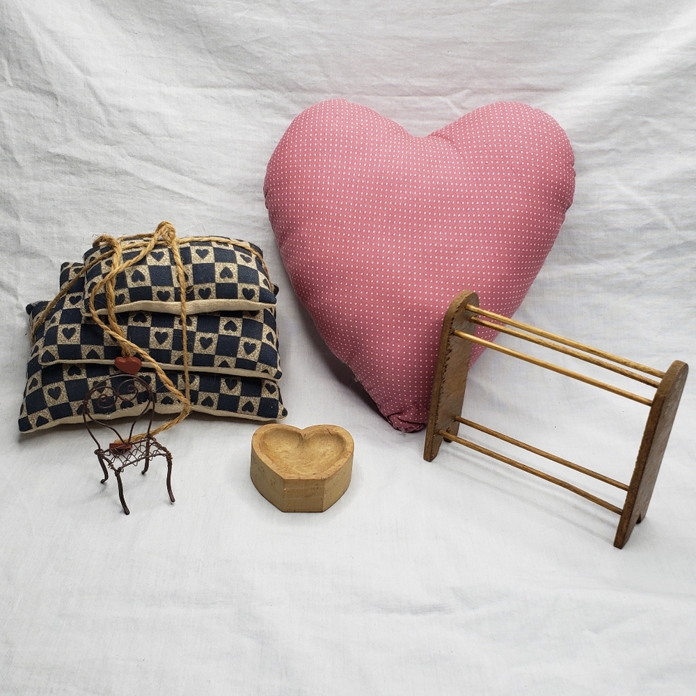 Cottage Decor Vintage Handcrafted Hearts Plaid Miniatures